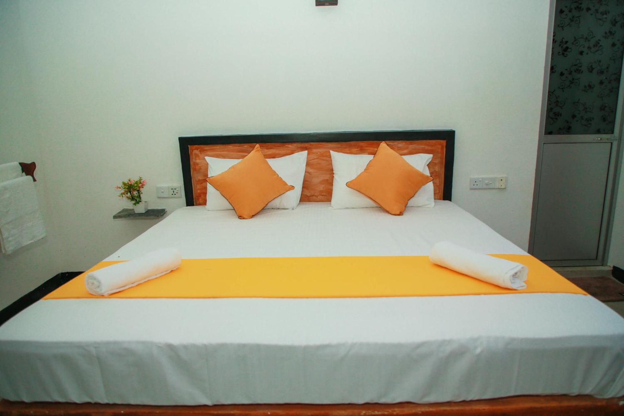 Samee Dream Guest Otel Midigama East Dış mekan fotoğraf